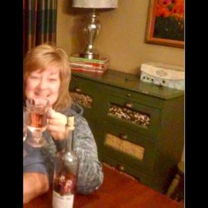 Meet your Posher, Teresa